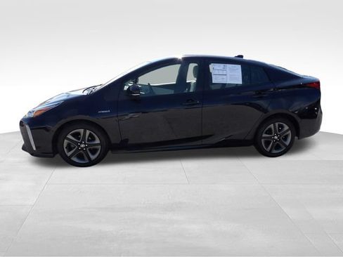 Used 2022 Toyota Prius XLE FWD image 6