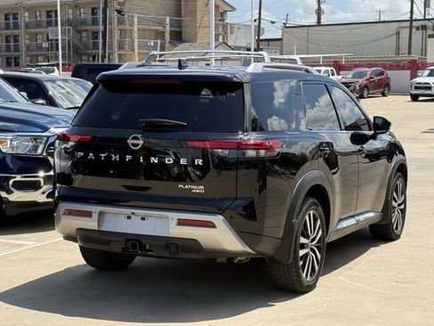 Used 2023 Nissan Pathfinder Platinum w/ Cargo Package AWD/4WD image 4