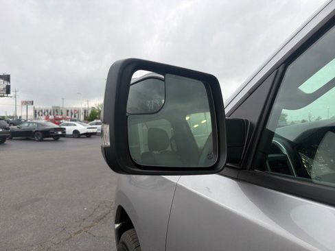 Used 2022 RAM 1500 Big Horn AWD/4WD image 28