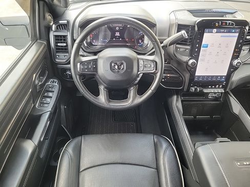 Used 2024 RAM 2500 Limited AWD/4WD image 16