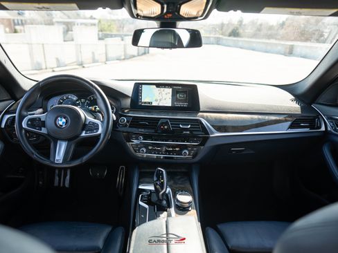 Used 2019 BMW 540i w/ M Sport Package RWD image 14