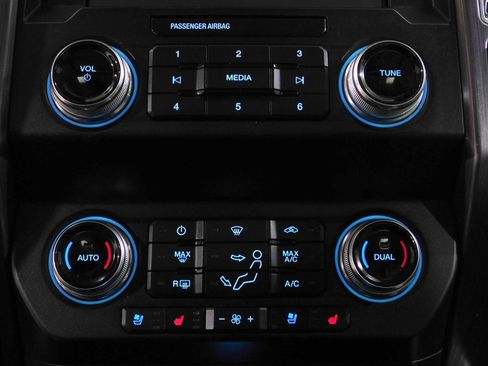 Used 2021 Ford F450 Limited w/ FX4 Off-Road Package AWD/4WD image 45
