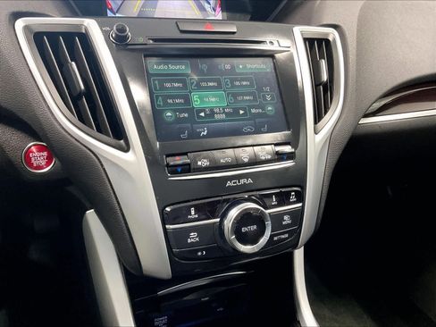 Used 2016 Acura TLX FWD image 26