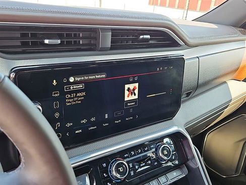 Used 2024 GMC Sierra 1500 Denali w/ Denali Reserve Package image 16