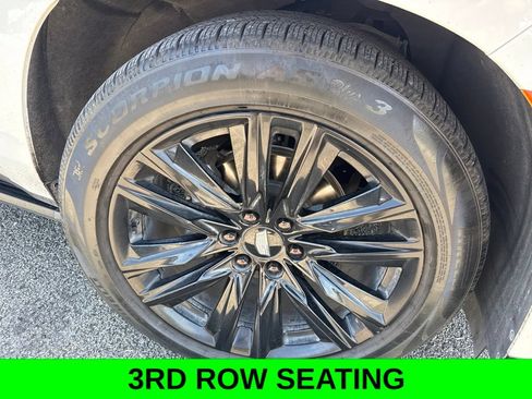 Used 2022 Cadillac Escalade Sport Platinum RWD image 2