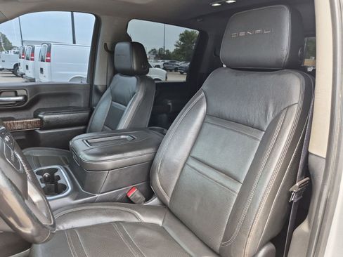 Certified 2020 GMC Sierra 2500 Denali w/ Denali Ultimate Package AWD/4WD image 20