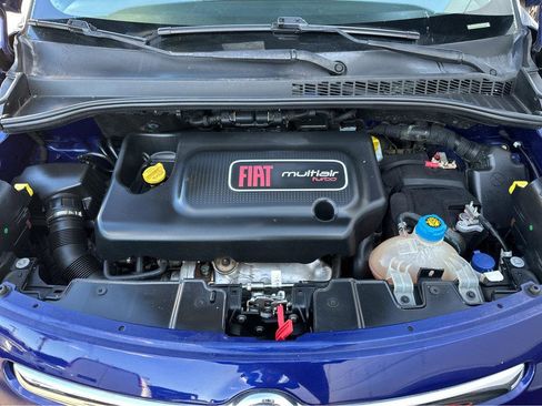 Used 2015 FIAT 500L Trekking image 39