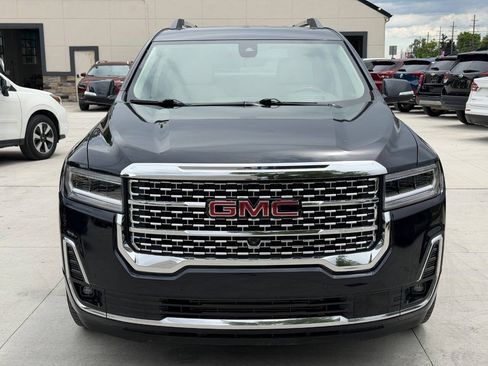 Used 2021 GMC Acadia Denali w/ Denali Ultimate Package AWD/4WD image 3