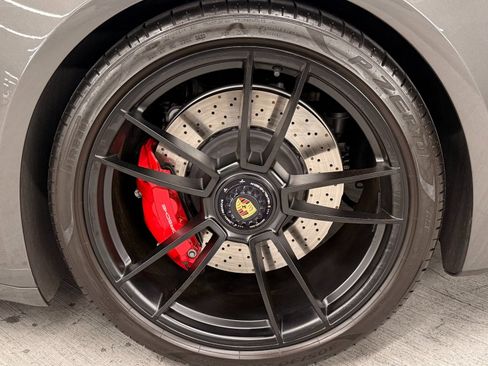 Used 2024 Porsche 911 Targa 4 GTS image 4