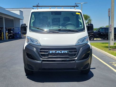Used 2023 RAM ProMaster 2500 FWD image 2
