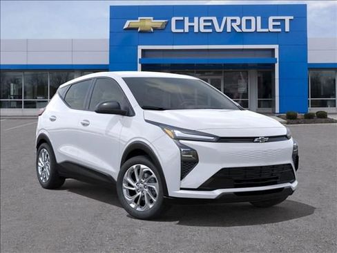 New 2027 Chevrolet Bolt LT w/ Comfort Package image 7