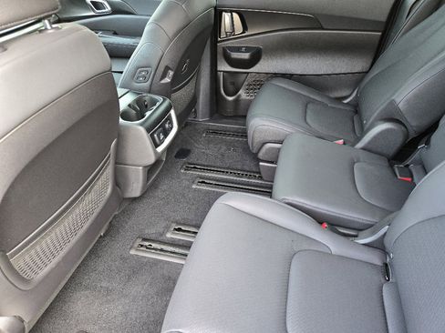 New 2026 Kia Carnival SX Prestige image 20