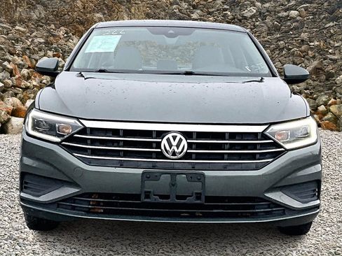 Used 2019 Volkswagen Jetta SEL image 3