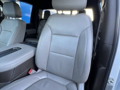 Used 2020 GMC Sierra 2500 SLT w/ SLT Premium Plus Package image 11