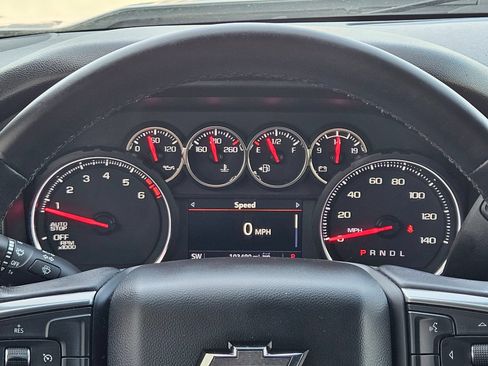 Used 2021 Chevrolet Silverado 1500 RST AWD/4WD image 16