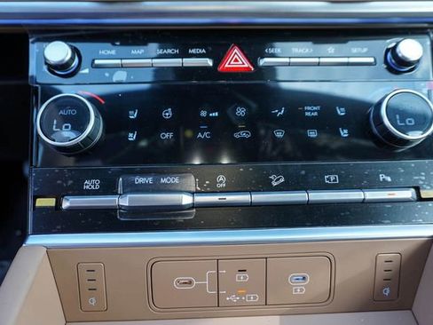 New 2026 Hyundai Santa Fe Limited FWD image 22