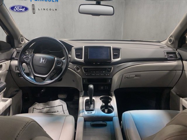 Used 2017 Honda Pilot EX-L image 2