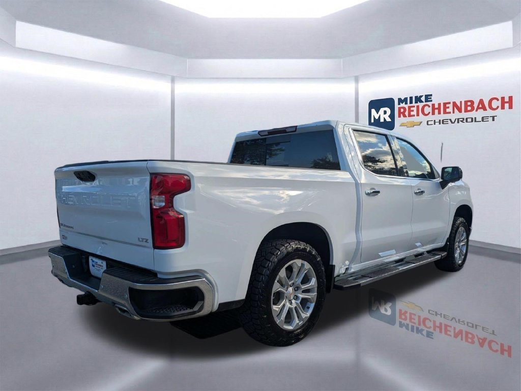 Used 2025 Chevrolet Silverado 1500 LTZ AWD/4WD image 4