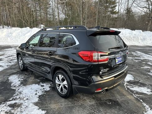 Used 2023 Subaru Ascent Premium w/ Convenience Package image 8