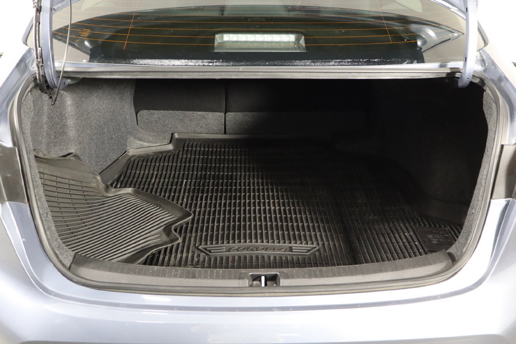 Used 2026 Toyota Corolla SE FWD image 10
