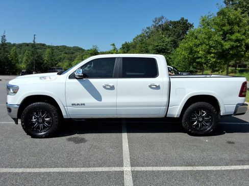 Used 2022 RAM 1500 Laramie AWD/4WD image 8