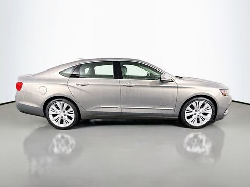 Used 2019 Chevrolet Impala Premier w/ Premier Confidence Package image 8
