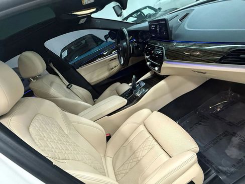 Used 2021 BMW 530i w/ Convenience Package image 23