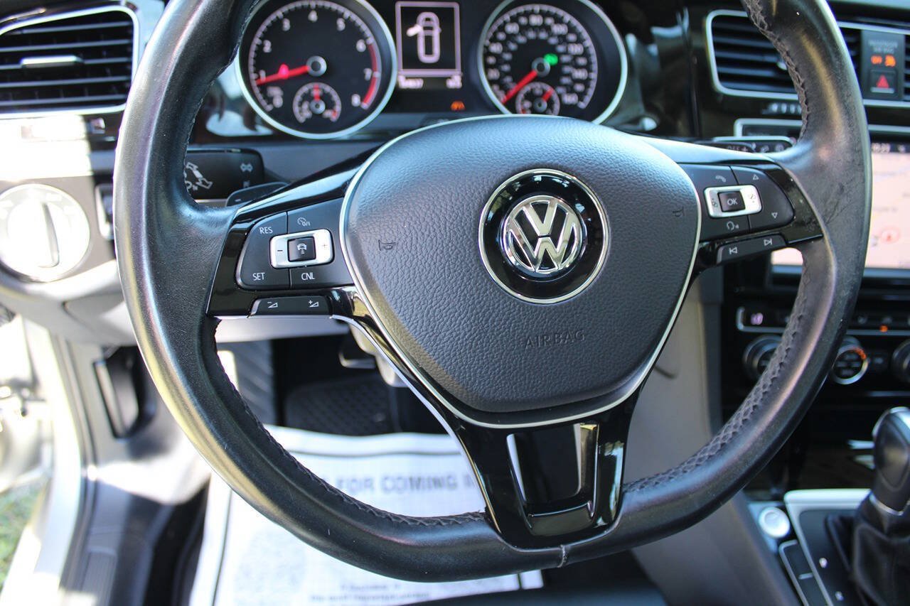 Used 2016 Volkswagen Golf SEL FWD image 32