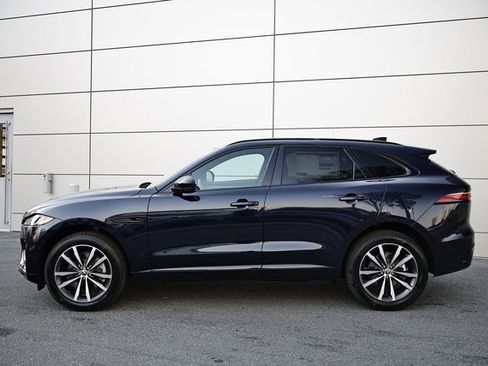 New 2026 Jaguar F-PACE R-Dynamic S image 4