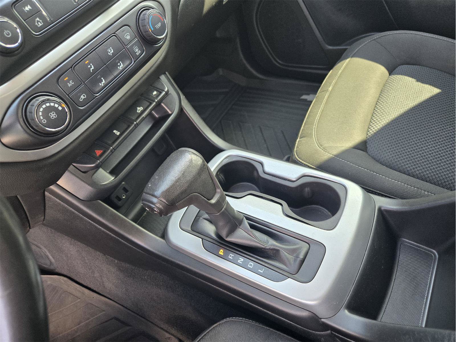 Used 2019 Chevrolet Colorado LT w/ LT Convenience Package RWD image 18