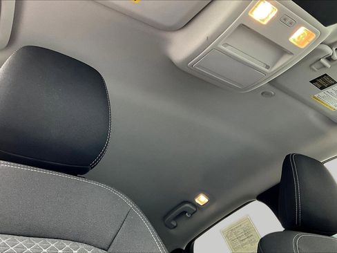 Used 2023 Ford Escape Active AWD/4WD image 27