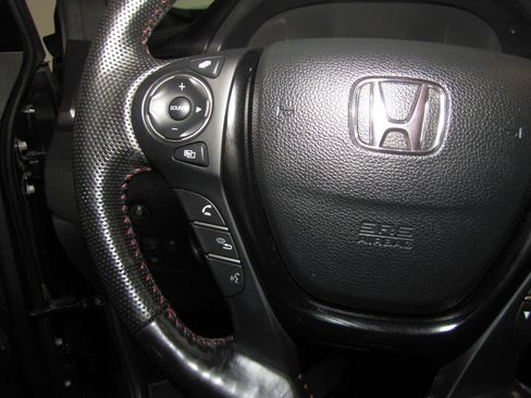 Used 2023 Honda Ridgeline Black Edition image 5