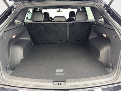 Used 2023 Volkswagen Atlas Cross Sport SE w/ Panoramic Sunroof Package FWD image 75