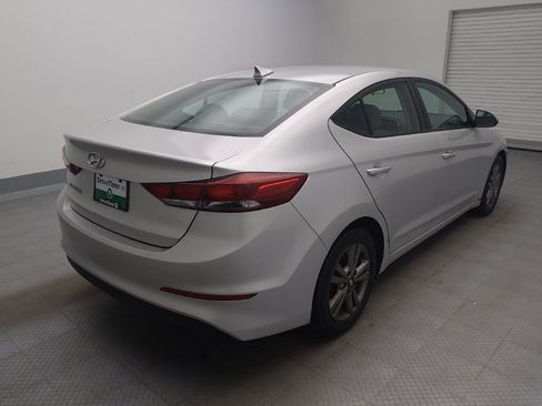 Used 2017 Hyundai Elantra SE w/ SE A/T Tech Package 03 FWD image 9