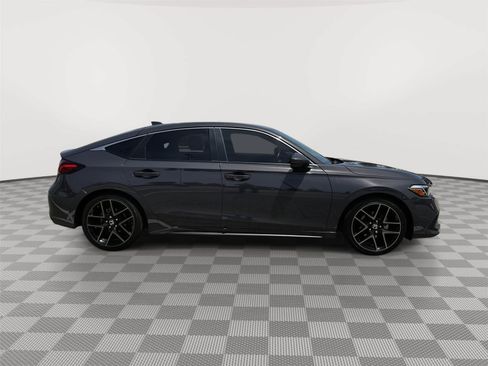 Certified 2022 Honda Civic Sport Touring image 3