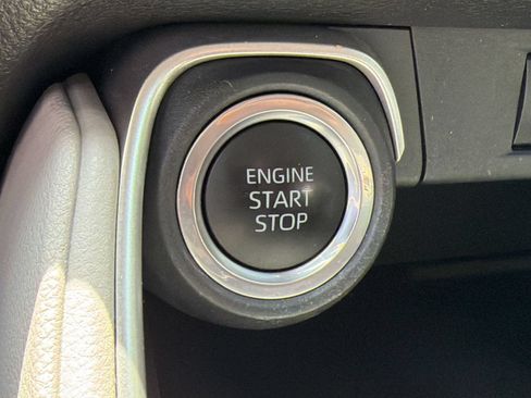 Used 2024 Toyota Grand Highlander FWD image 16