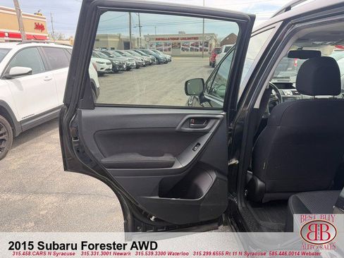 Used 2015 Subaru Forester 2.5i Premium w/ All-Weather Package AWD/4WD image 22