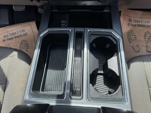 Used 2018 Ford F150 XLT w/ Equipment Group 302A Luxury AWD/4WD image 23