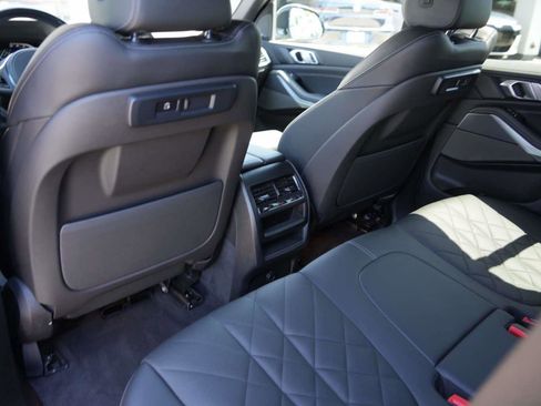 Certified 2023 BMW X5 sDrive40i w/ M Sport Package RWD image 10