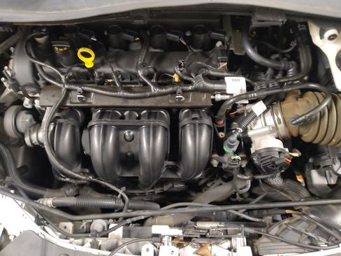 Used 2017 Ford Escape S image 30