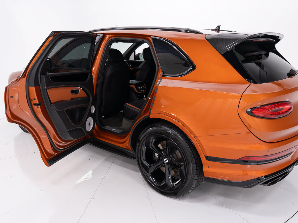 Certified 2022 Bentley Bentayga AWD/4WD image 20