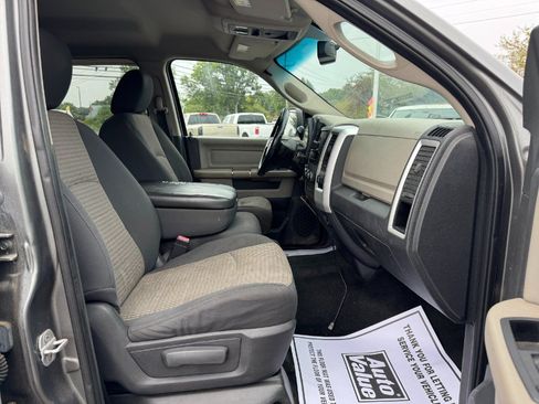 Used 2012 RAM 3500 Big Horn AWD/4WD image 18