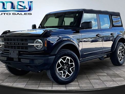 Used 2021 Ford Bronco 4-Door image 1