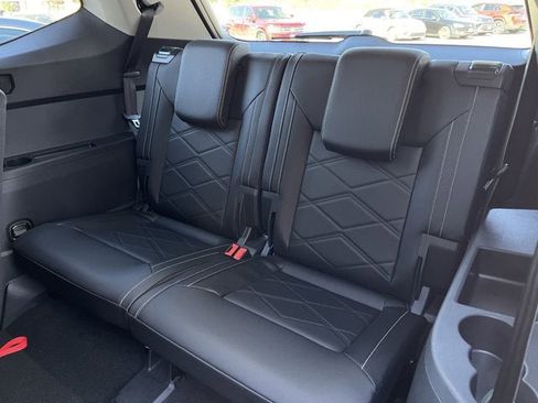 New 2026 Volkswagen Atlas SE image 30