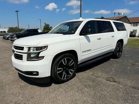 Used 2020 Chevrolet Suburban Premier AWD/4WD image 4