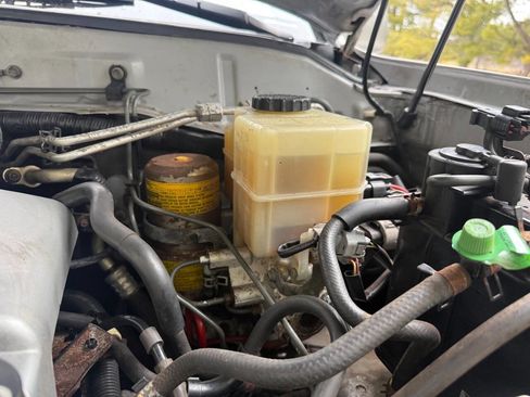 Used 2001 Toyota Land Cruiser image 69