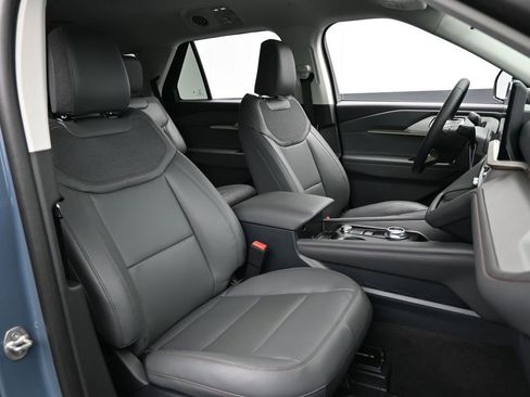 New 2026 Ford Explorer Active w/ Active Comfort Package image 33