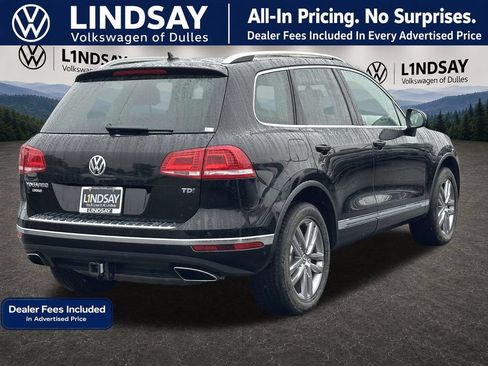 Used 2016 Volkswagen Touareg Sport AWD/4WD image 7