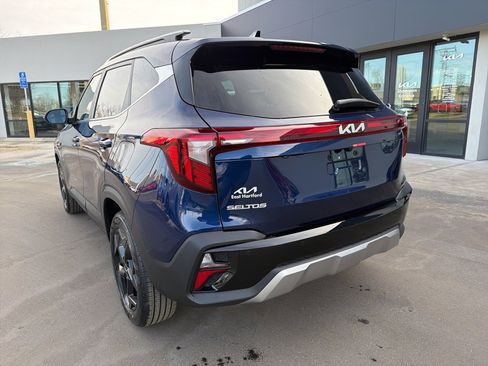 New 2026 Kia Seltos EX image 8
