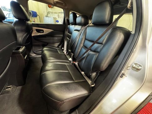 Used 2018 Nissan Murano S w/ Cargo Package FWD image 13
